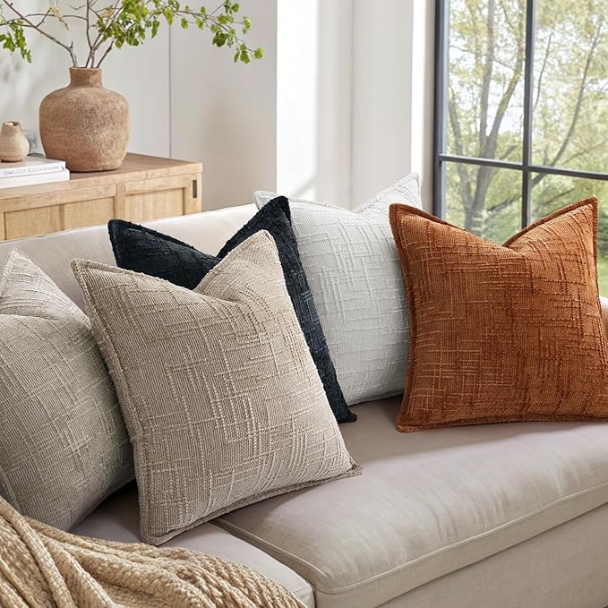 decorUhome Chenille Throw Pillow Covers 20x20 Set of 2, Thick Textured Slubby Neutral Decorative Pillow Covers with Elegant Design for Couch, Sofa, Living Room, Oatmeal