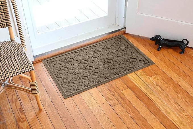 WaterHog Water Trapping Door Mat - Slip-Resistant Indoor/Outdoor Entrance Rug for Front Door, Entryways, Patios, Porch, Mudrooms, Hallway, Made in USA, Dogwood Leaf Collection, Khaki/Camel, 2' x 3'
