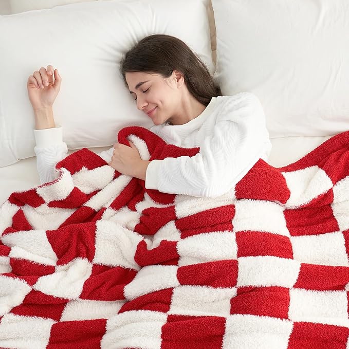 Snuggle Sac Red Checkered Christmas Blanket, Fluffy Faux Fur Ultra Soft Warm Microfiber Throw Blankets for Couch, Sofa, Chair, Bed, Red Checker, 50x60 inches