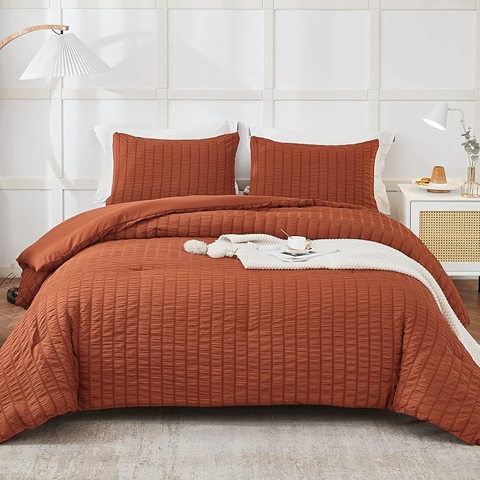 AveLom Terracotta Seersucker California King Comforter Set (104x96 inches), 3 Pieces-100% Soft Washed Microfiber Lightweight Comforter with 2 Pillowcases, All Season Down Alternative Bedding Set