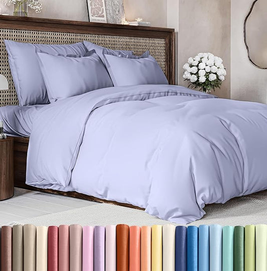 CGK Unlimited Duvet Cover Queen Size Set - Extra Soft Queen Size Duvet Cover 90 x 90 with 2 Pillow Shams - Hotel Quality w/Zipper Closures & Ties - Bedding and Bed Linens Set (Lavender)