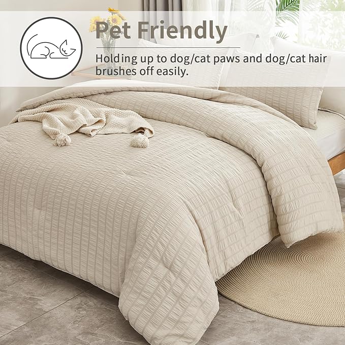 AveLom Beige Seersucker Full Comforter Set (80x90 inches), 3 Pieces-100% Soft Washed Microfiber Lightweight Comforter with 2 Pillowcases, All Season Down Alternative Comforter Set for Bedding