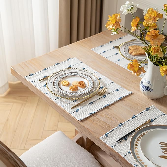 Boho Placemats Set of 4 for Dining Table Decor, Woven Cloth Place Mats for Farmhouse Rustic Kitche Home Decor, Cotton Placemats 13 x 19 Inch, Blue and Beige Table mats
