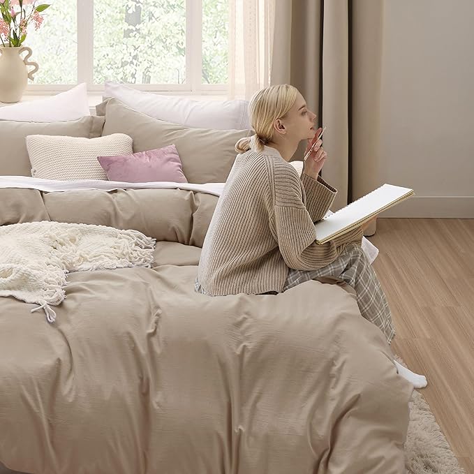 Bedsure Deep Beige Duvet Cover Queen Size - 3 Pieces Prewashed Cotton-Like Extra Soft Bedding Set, Includes 1 Duvet Cover 90x90 Inches with Zipper Closure & 2 Pillow Shams, Comforter Not Included