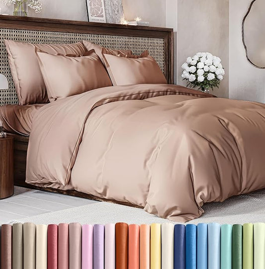 CGK Unlimited Duvet Cover Cal King Size Set - Extra Soft Cal King Size Duvet Cover 104 x 98 with 2 Pillow Shams - Hotel Quality w/Zipper Closures & Ties - Bedding and Bed Linens Set (Mauve)