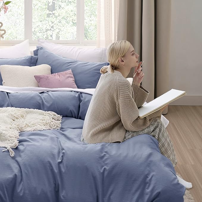Bedsure Slate Blue Duvet Cover Queen Size - 3 Pieces Prewashed Extra Soft Bedding Set, Includes 1 Duvet Cover 90x90 Inches with Zipper Closure & 2 Pillow Shams, Comforter Not Included