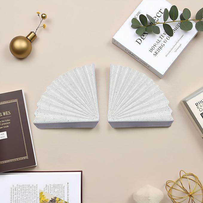 Off-White Fan Shape Bookends Set of 2 – Minimalist Resin Decorative Book Stoppers, Modern Book Ends for Home Office Shelf Organizer