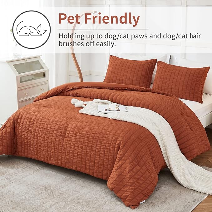 AveLom Terracotta Seersucker California King Comforter Set (104x96 inches), 3 Pieces-100% Soft Washed Microfiber Lightweight Comforter with 2 Pillowcases, All Season Down Alternative Bedding Set