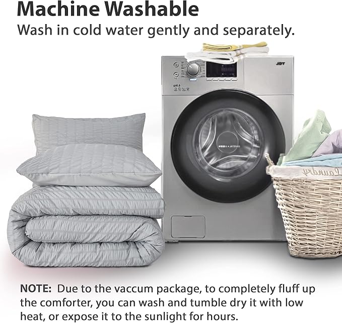 AveLom Seersucker King Comforter Set (104x90 inches), 3 Pieces - 100% Soft Washed Microfiber Lightweight with 2 Pillowcases, All Season Down Alternative for Bedding, Light Gray