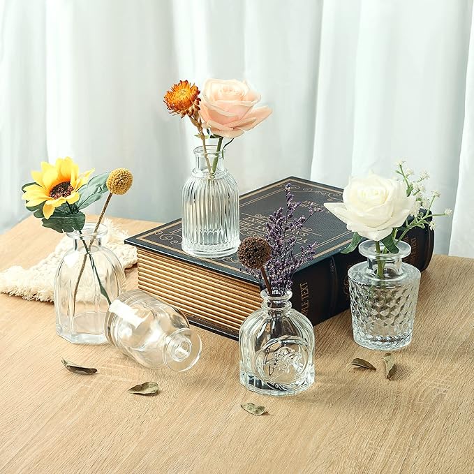 Bud Vases in Bulk Small Glass Vase Tiny Set of 5 EylKoi Different Shape Vintage White Crystalline Material Mini Clear Small for Flowers Cute Different Shape for Centerpiece Wedding Table Home