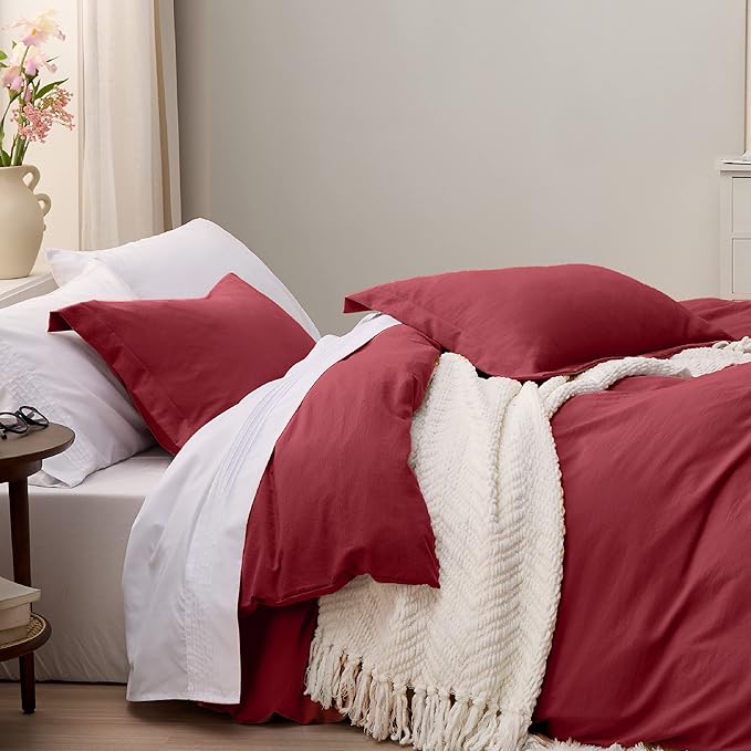 Bedsure Red Duvet Cover King Size - 3 Pieces Prewashed Cotton-Like Extra Soft Bedding Set, Includes 1 Duvet Cover 104x90 Inches with Zipper Closure & 2 Pillow Shams, Comforter Not Included