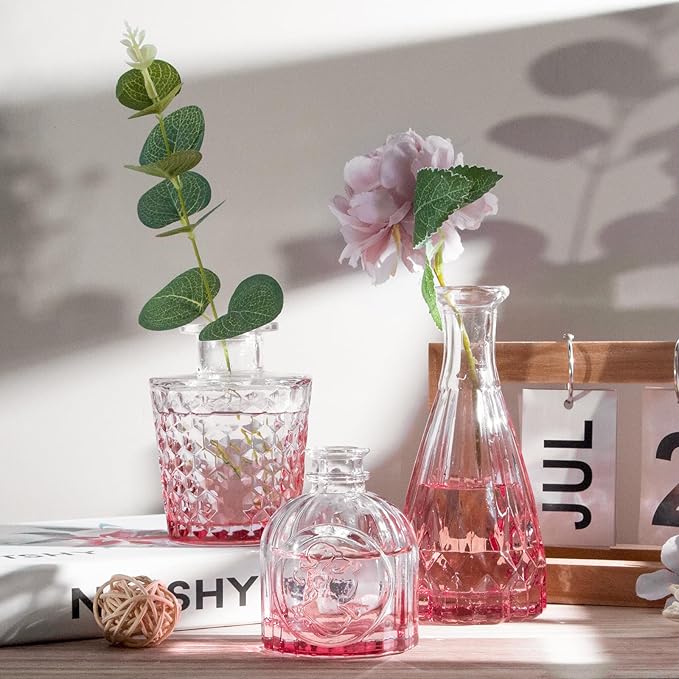 Valentine's Day Pink Glass Bud Vases Set of 12, Vintage Mini Vases for Centerpieces, Glass Bud Vase in Bulk for Wedding Decor, Single Flowers, Office and Home Table Flower Décor