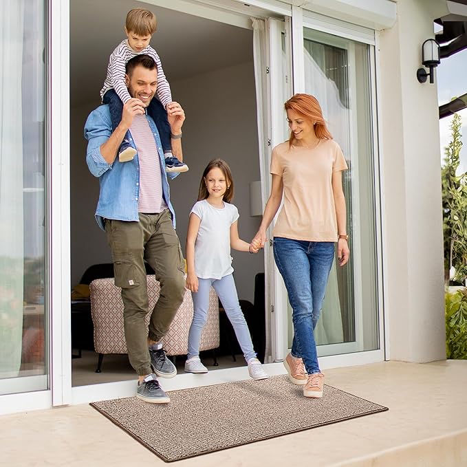 GRANNY SAYS Front Door Mat Indoor Entrance, Indoor Doormat Non Slip Washable, Low Profile Outdoor Welcome Mat, 32" x 20" Resist Dirt Absorbent Door Mats for Entryway, Floor, Brown Beige