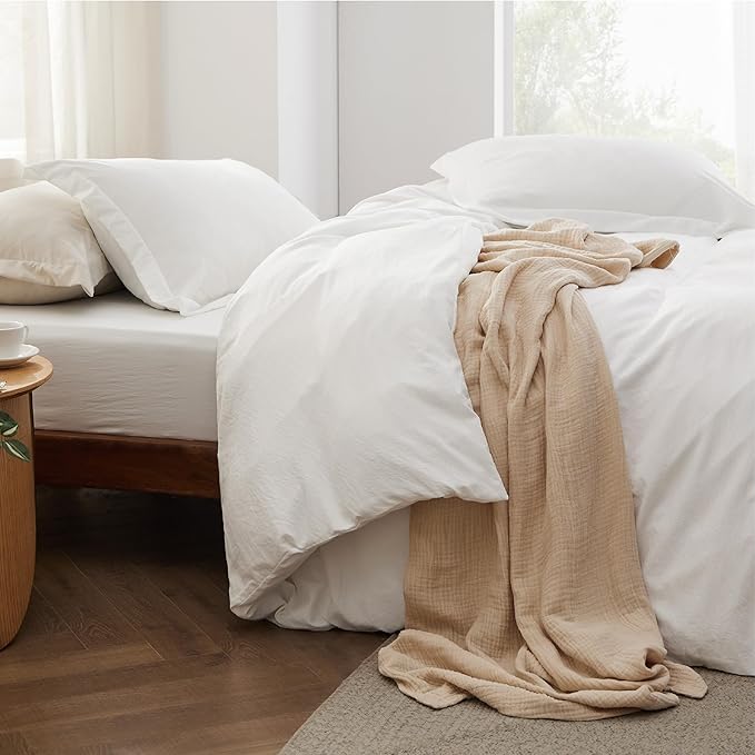 Bedsure California King Size Duvet Cover with Fitted Sheet - 4 Pieces Prewashed Cotton-Like Extra Soft Bedding Set, Includes 1 Duvet Cover 104x98 Inches, 2 Pillow Shams, 1 Fitted Sheet, White