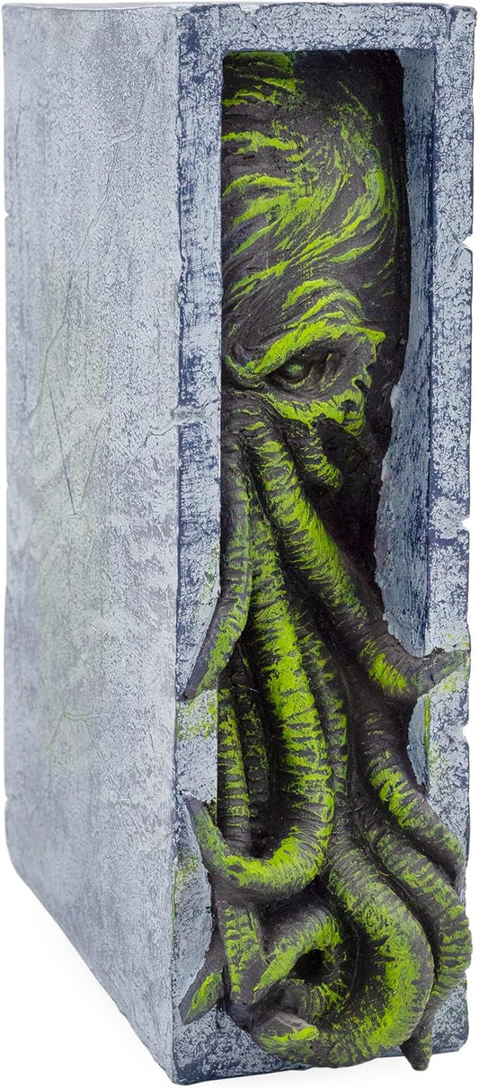 Toy Vault Cthulhu Bookshelf Insert, Resin Bookend Peeping Cthulhu Monster Statue