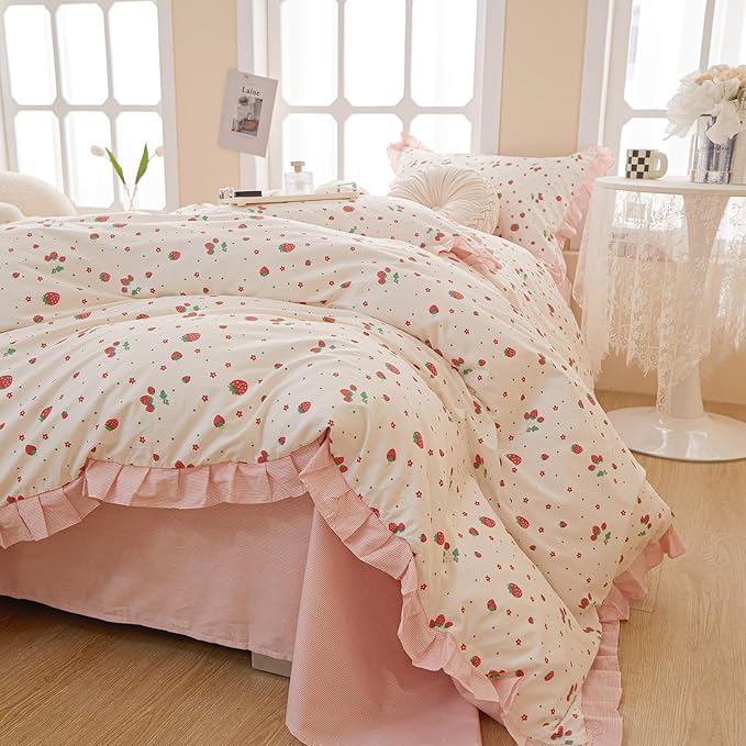 Kawaii Pink Strawberry Duvet Cover Twin Cotton Girls Lace Duvet Cover Cute Ruffle Bedding Set Kawaii Strawberry Ruffle Comforter Cover Romantic Princess Bedding Cover with 2 Pillowcases
