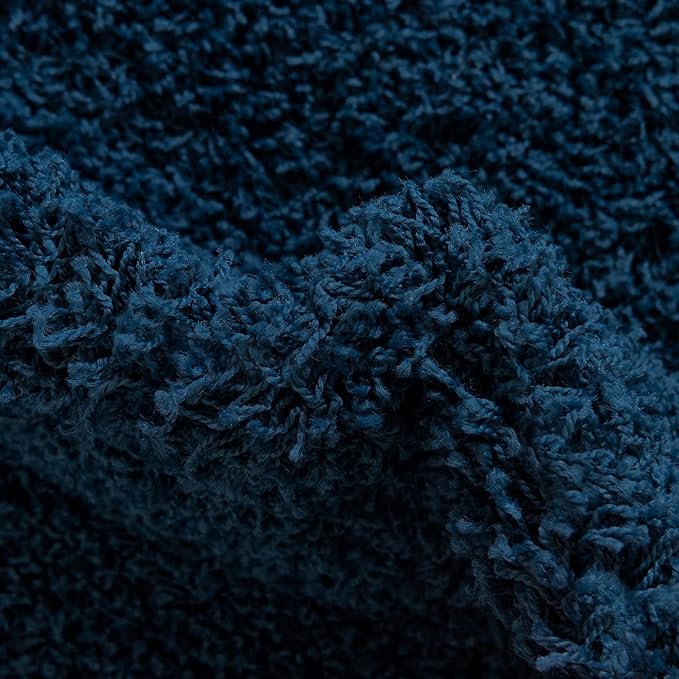 Unique Loom Solid Shag Collection Area Rug (4' 1" Round, Sapphire Blue/ Navy Blue)