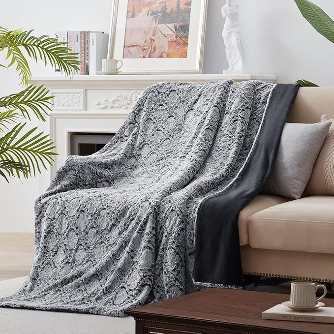 KAWAHOME Faux Fur Blanket King Size Winter Ultra Luxury Soft Cozy Warm Fluffy Plush Faux Rabbit Fur Blankets Quatrefoil Pattern for Couch Sofa Bed, 108" X 90" Dark Grey