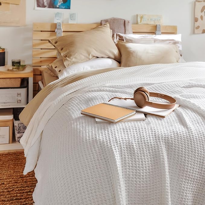 Bedsure Gentlesoft 100% Cotton Blanket Twin XL Size for College Dorm - Breathable and Soft for Spring Summer, Waffle Weave Twin Blanket for Bed, Dorm Room Essentials, White, 66x90 inches