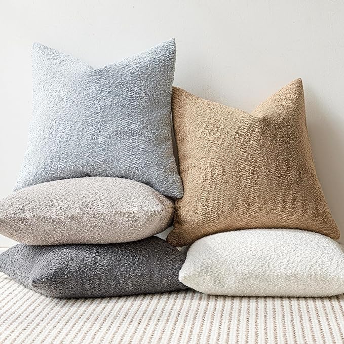 Foindtower Modern Textured Boucle Throw Pillow Covers Accent Solid Decorative Pillow Cases Cozy Woven Couch Cushion Case for Chair Sofa Bed Living Room Home Decor, 18 x 18 Inch, 1PC, Light Blue