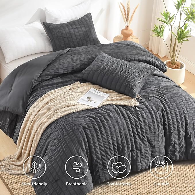 AveLom Seersucker Full Comforter Set (80x90 inches), 3 Pieces - 100% Soft Washed Microfiber Lightweight Comforter with 2 Pillowcases, All Season Down Alternative Comforter Set for Bedding, Gray