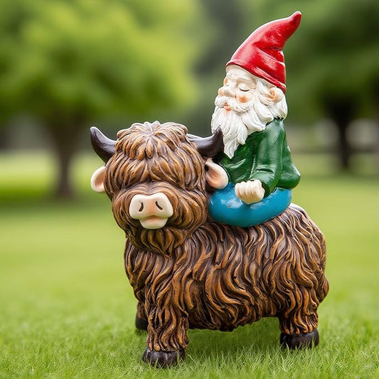 Highland Cow Gnome Garden Decorative Statue Garden Gnomes Decor Outdoor Statues Gnome Suitable for Patio, Back Porch Ornaments, Unique Housewarming, Birthday Gifts for Women, Mom