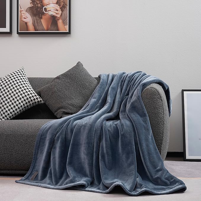Mellowdy Extra Thick Hearty Plush Flannel Blanket (Dark Grey, 60x80) - 500GSM Twin Size Warm Blanket for Winter, Fall | Soft, Fluffy, Cuddly, Perfect for Bed, Oversized Throw for Couch, Sofa