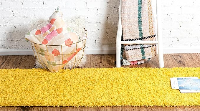 Unique Loom Solid Shag Collection Area Rug (2' x 6' 5" Runner, Tuscan Sun Yellow)