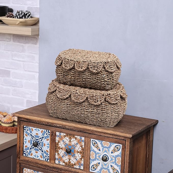Set of 2 Hand Round Wicker Storage Baskets, Rattan Basket Decorative Boxes, Woven Storage Box Seagrass Baskets with Lids, Scalloped Edge Wicker Basket with Lid