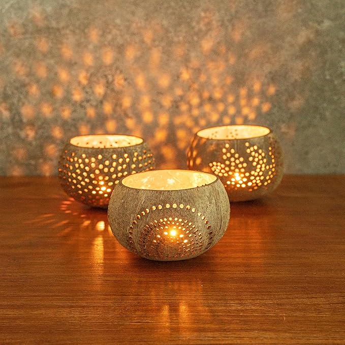 Restaurantware-Coco Casa 4 x 3.3 Inch Coconut Shell Candle Holders, 1 Reusable Tealight Holders - Candle Not Included, Rainbow Pattern, Tan Coconut Bowls for Candles, Handcrafted