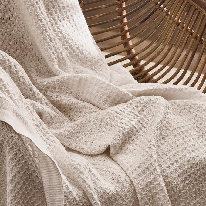 Bedsure Gentlesoft 100% Cotton Blanket Queen Size for Bed - Breathable and Soft for Spring Summer, Thick Cozy Waffle Weave Blanket Gifts for Women, Begie, 90x90 Inches