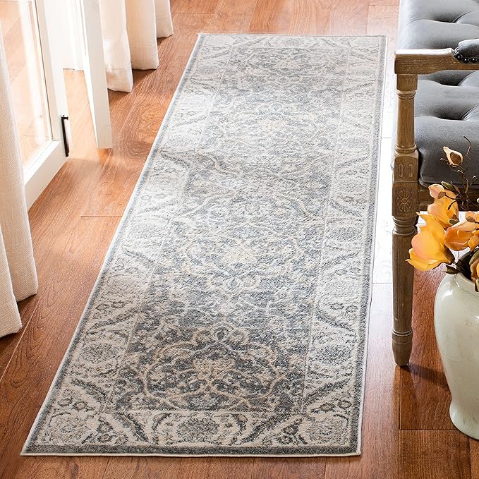 SAFAVIEH Isabella Collection Runner Rug - 2'2" x 7', Grey & Dark Grey, Oriental Design, Non-Shedding & Easy Care, Ideal for High Traffic Areas in Living Room, Bedroom (ISA912H)