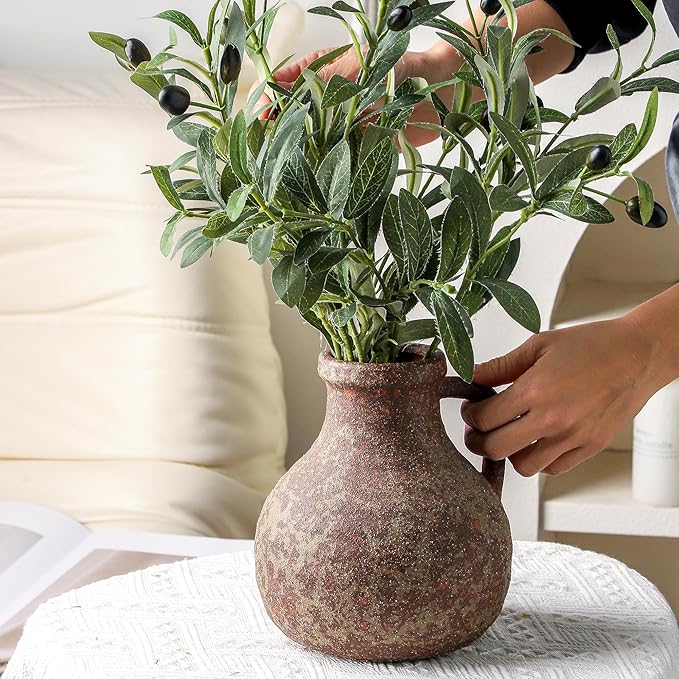 Ceramic Flower Rustic Vase, 7 inch Farmhouse Rusty Vases for Home Decor Handcrafted Pottery Vase Small Terracotta Vases for Dining Table Decor Fireplace Living Room Bathroom Wedding Centerpiece