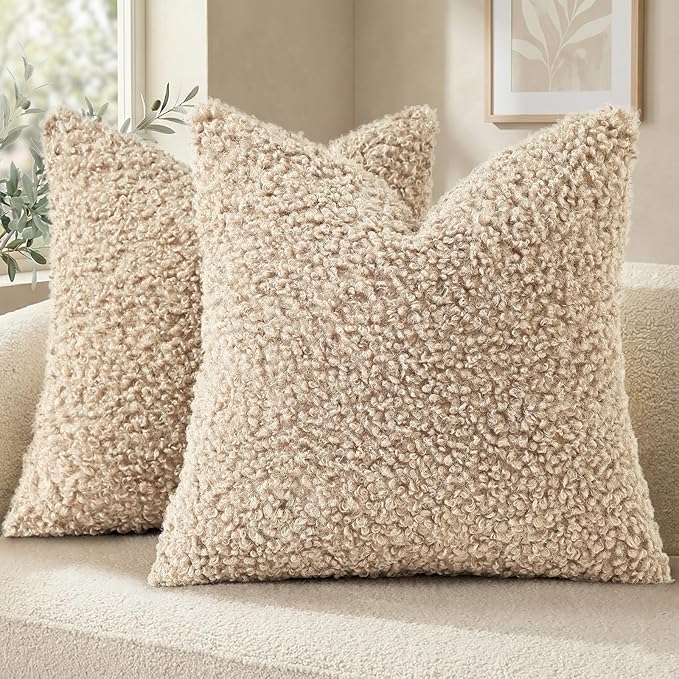 decorUhome Pack of 2 Throw Pillow Covers 24x24 Inch, Faux Fur Decorative Sherpa Pillow Covers Fuzzy Accent Soft Sheepskin Fleece Pillow Cases for Couch Living Room Bed, Neutral Oatmeal