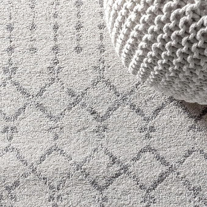 JONATHAN Y Boho Vintage Diamond Cream/Gray Square Area Rug 4X4 ft, Moroccan Hype for Living Room, Bedroom, Kitchen, Office, Easy-Cleaning, High Traffic, Pet-Friendly, Non-Shedding (MOH101B-4SQ)