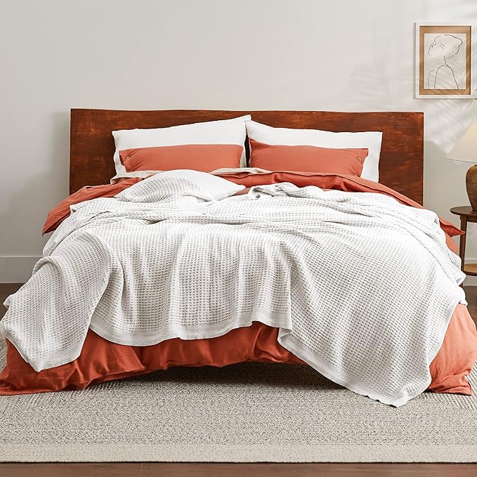 Bedsure Gentlesoft 100% Cotton Blanket King Size for Bed - Breathable and Soft for Spring Summer, Thick Cozy Waffle Weave Blanket Gifts for Women, White, 104x90 inches