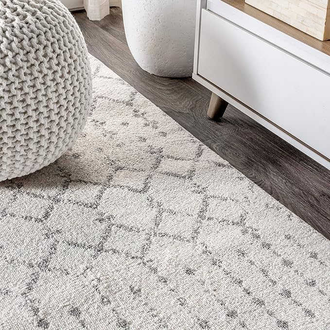 JONATHAN Y Boho Vintage Diamond Cream/Gray Square Area Rug 4X4 ft, Moroccan Hype for Living Room, Bedroom, Kitchen, Office, Easy-Cleaning, High Traffic, Pet-Friendly, Non-Shedding (MOH101B-4SQ)