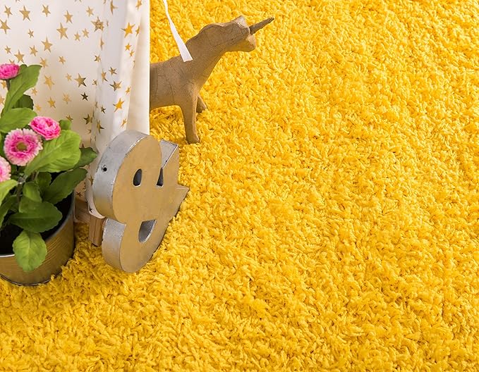 Unique Loom Solid Shag Collection Area Rug (2' x 6' 5" Runner, Tuscan Sun Yellow)