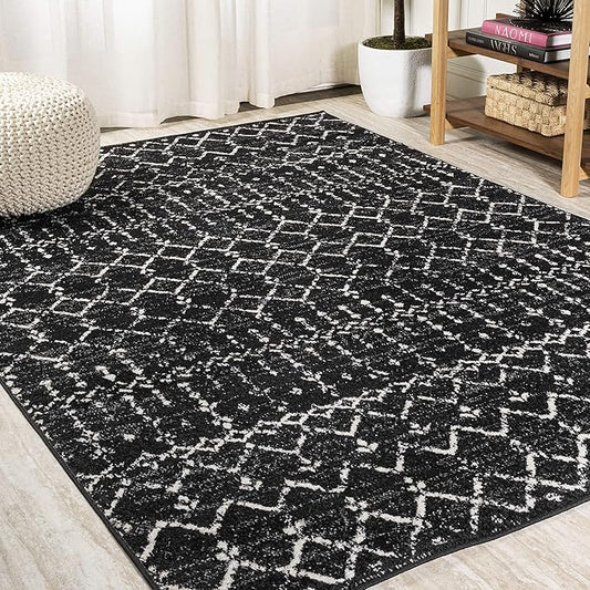 JONATHAN Y Boho Vintage Diamond Black/Ivory Indoor Area Rug 4X6 ft, Moroccan Hype for Living Room, Bedroom, Kitchen, Office, Easy-Cleaning, High Traffic, Pet-Friendly, Non-Shedding (MOH101D-4)