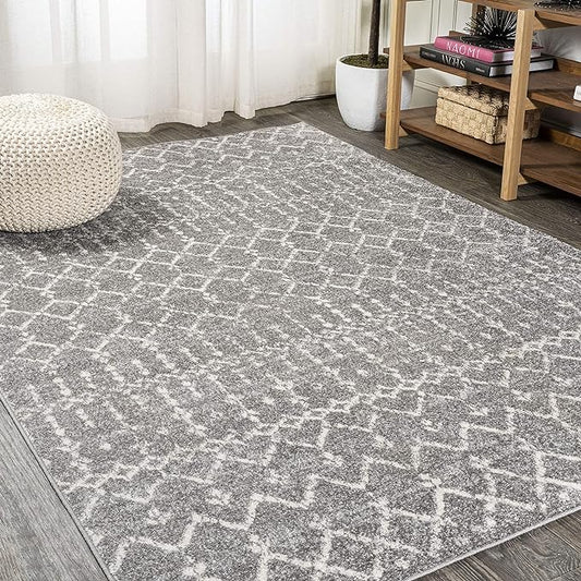 JONATHAN Y Boho Vintage Diamond Gray/Ivory Indoor Area Rug 4X6 ft, Moroccan Hype for Living Room, Bedroom, Kitchen, Office, Easy-Cleaning, High Traffic, Pet-Friendly, Non-Shedding (MOH101C-4)
