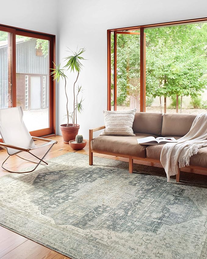Loloi II Skye Collection SKY-12 Charcoal/Dove 3'-6" x 5'-6" Accent Rug